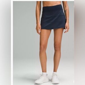 Lululemon Athletica Pace Revival Navy Mid-Rise Skirt Built in Short Size 10